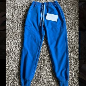FIGS joggers